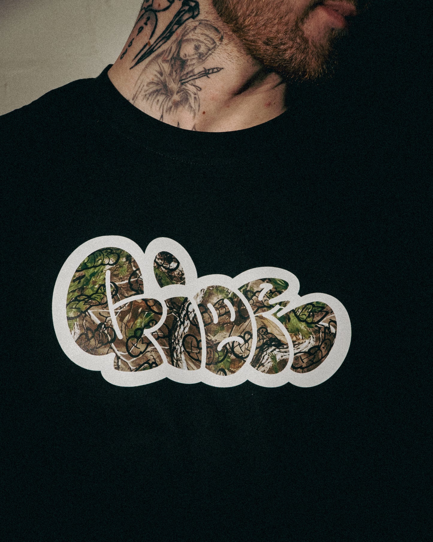 PEAKS TEE BLACK